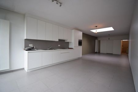 NETTE RIJWONING MET AUTOSTANDPLAATS - Photo 5