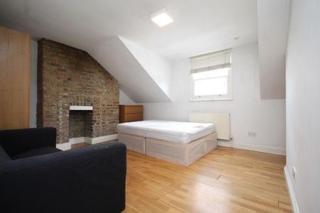 3 bedroom flat to rent - Photo 5