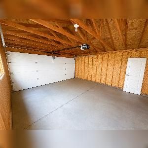4 Bed 2 Bath Double Garage NE Fraser Edmonton - Photo 2