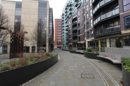 1 Brewery Wharf, Leeds City Centre, LS10 1GY - Photo 3