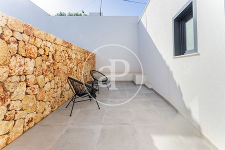 Townhouse for rent in Cala Mendia - Photo 2