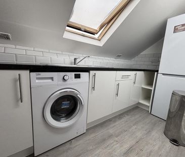 2 bedroom flat to rent - Photo 6