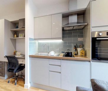 Studio to rent - Photo 5