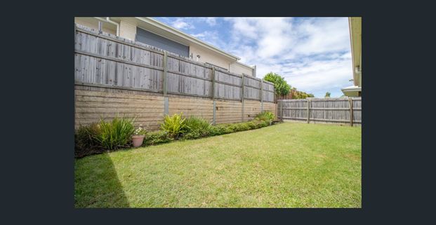 Break Lease - Four Bedroom, Two Living Area Home With Yard - Coomera - Photo 1