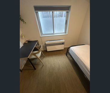 THE STUDENT RESIDENCE - Masonic, a home like no other. - Photo 5