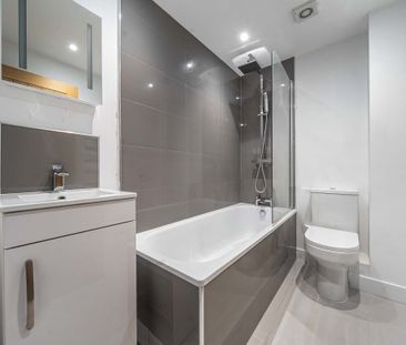 2 bedroom maisonette to rent - Photo 2