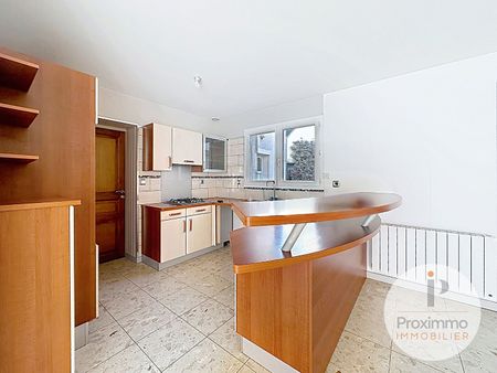 Location Maison 4 pièces 90m² - Photo 2