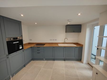 St Just, Penzance, TR19 - Photo 4