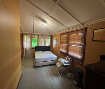 CHARMING FAMILY HOME IN PRIME LOCATION - FURNISHED PROPERTY WITH MO... - Photo 4