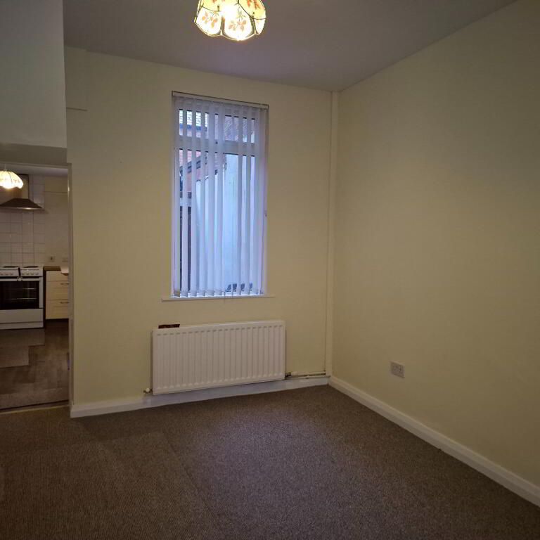 53 Isoline Street, Castlereagh Road, Belfast, BT5 5GE - Photo 1