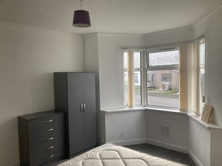 Double Rooms Inclusive of Bills @ Cromwell Street, Swansea - Photo 3