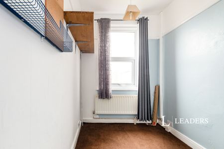 2 bedroom apartment to rent Jefferson Avenue, Bournemouth, BH1 - Photo 2