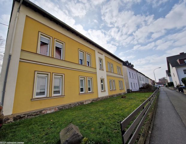 56170 Bendorf:Gemütliches Dachgeschoss-Appartement mit Garage in schöner Wohnlage von Bendorf-Mülhofen - Photo 1