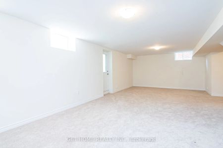 Detached Home For Lease | E9044678 - Photo 4