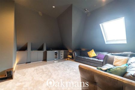 7 bedroom detached house to rent - Photo 4