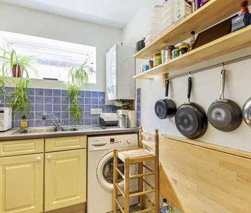 Browns Court, Bower, Slough, SL1 - Photo 5