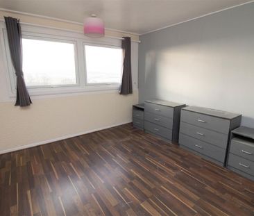 2 Bedroom Flat - First Floor - Photo 2