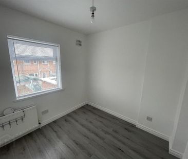 30 Andersonstown Park, Belfast, BT11 8FG - Photo 3