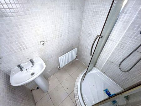 Durham Road, ., Stockton-on-Tees, Durham, TS19 0DG - Photo 4