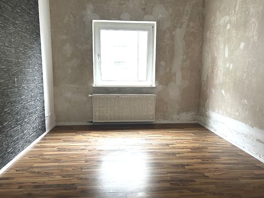 500 Euro Gutschrift zur Renovierung ! Gemütliche 2 Zimmer Wohnung ab sofort Verfügbar - Photo 1