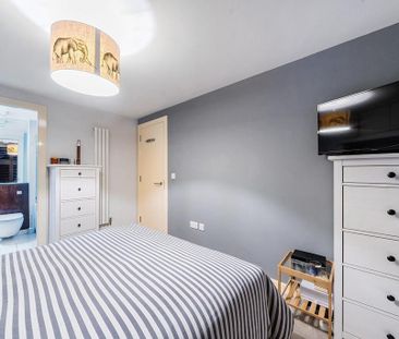 2 bedroom property to rent - Photo 6