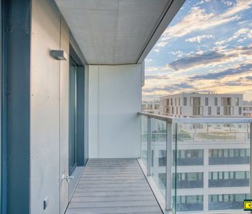 Marina Tower: 2-Zimmer-Wohnung mit traumhaftem Donaublick - Photo 4