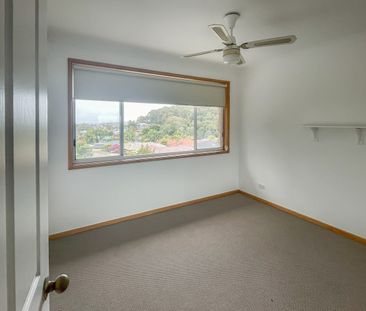 Lovely Family Home! - Photo 4