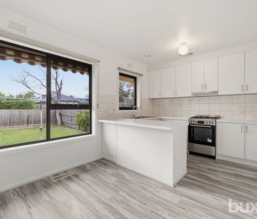 Renovated Family Home in Quiet Court Location - Photo 3