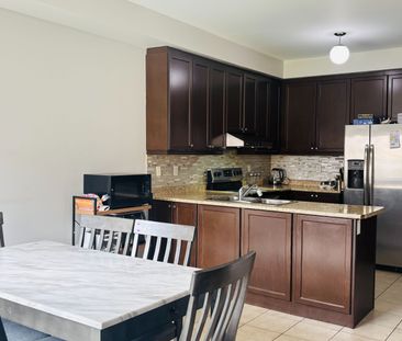 For Lease - 92 Meltwater Crescent, Brampton, Ontario - Photo 3