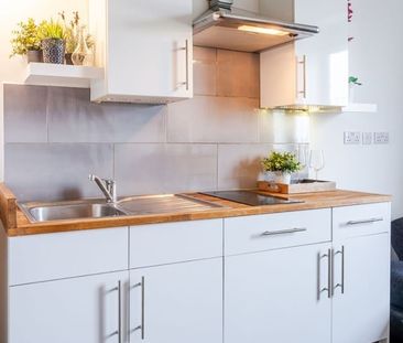 Studio Flat, Edgware Road, NW2 - Photo 4