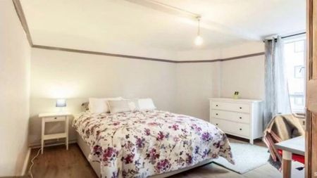 1 bedroom in a flat share to rent - Photo 5