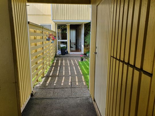 Pärt-antons gata, Västra Frölunda - Foto 1