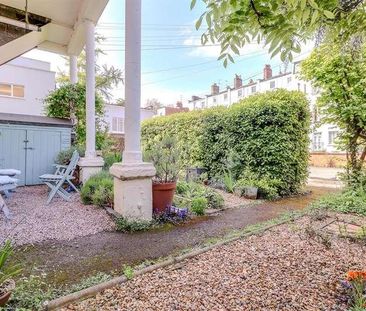 Pittville Lawn, GL52 - Photo 2