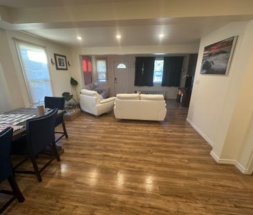 For Lease - 3 PORTLAND Street, Thorold, Ontario - Photo 2