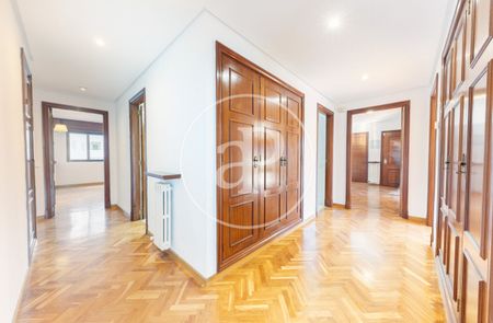 Flat for rent on Paseo Mallorca - Photo 4