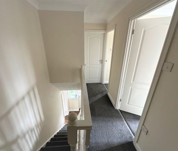 St Marys Grove, Norwich - Photo 2