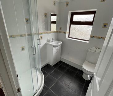 Maes Maddock, Gorseinon, SWANSEA - Photo 5