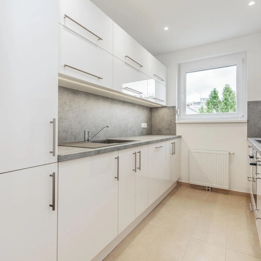 Ab August! Geräumige 2-Zimmer-Wohnung in Favoriten zu vermieten! - Foto 1