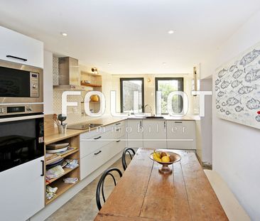 A LOUER MAISON MEUBLEE CAROLLES 50740 - Photo 6