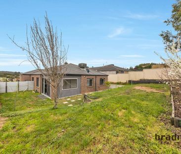 12 Pamela Court, Wallan, Vic 3756 - Photo 5