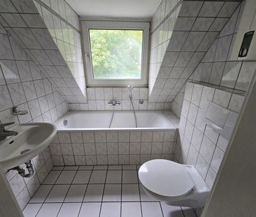 Single-Wohnung im 4.OG ohne Aufzug - Foto 3