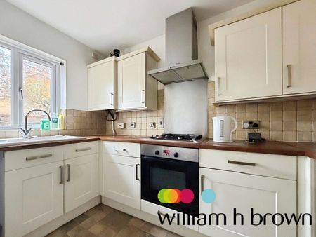 Hallcroft Chase, Colchester - Photo 3