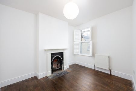 5 bedroom terraced house to rent - Photo 4