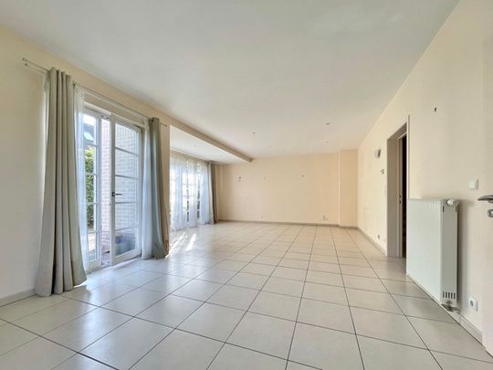 Maison - à louer - Photo 1