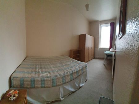 Lonsdale Terrace, Jesmond - Photo 3