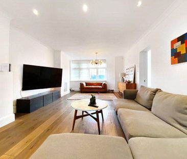 3 bedroom semi-detached house to rent - Photo 1