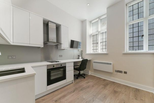 Studio to rent - Photo 1