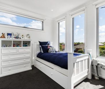 LUXURY BEACHSIDE LIVING | LOW MAINTENANCE LIFESTYLE! - Photo 6