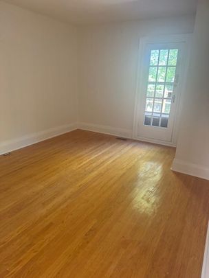 For Lease - 931 Royal York Road, Toronto, Ontario - Photo 1