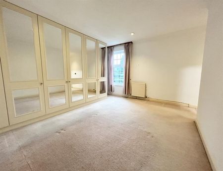 2 Bedroom Apartment To Let - Photo 3